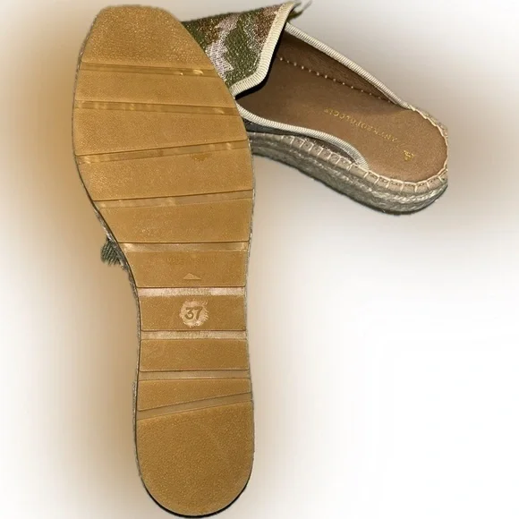Anthropologie Glittered Camo Espadrilles Size 6.5 - Picture 5 of 8